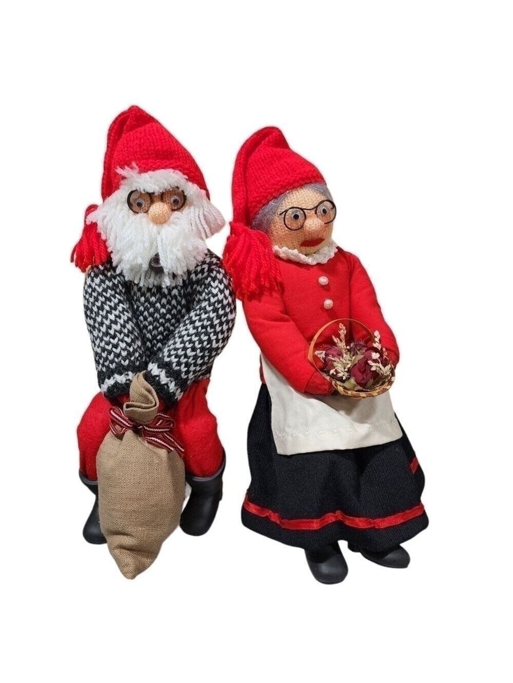 Vtg set Mr. & Mrs. Klaus handmade crochet one of a kind figures sitting on a log